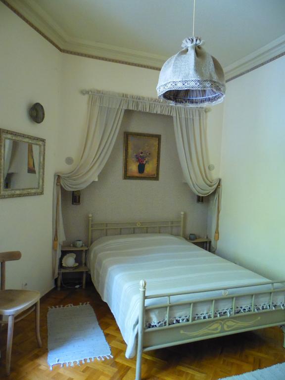 Vintazhnaya Apartment Odessa Exterior photo